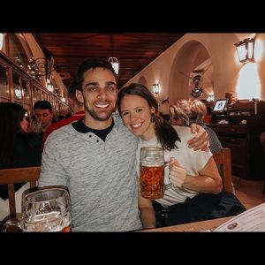 Meet your Posher, Carly